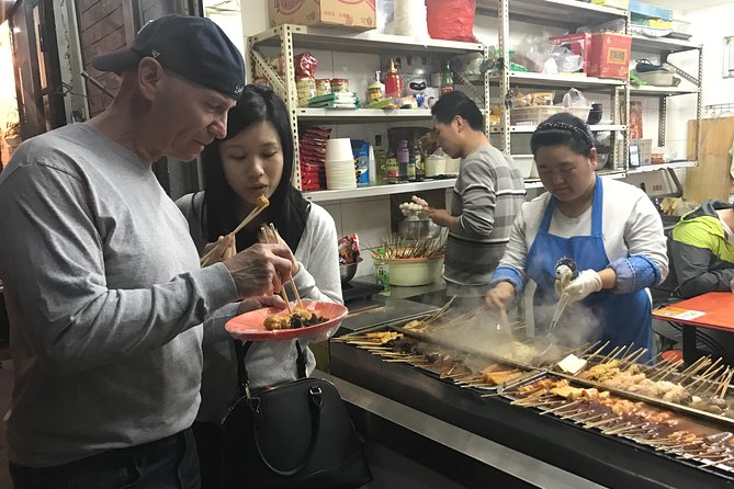 Beijing Private Hutong Food Walking Tour - Key things that make this hutong food tour work