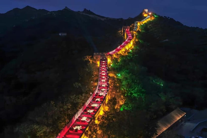 Beijing: Private Tour to Great Wall & POPLand Labubu Home - Badaling at night: performances, the light show, and the dinner stop