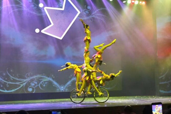 Beijing Red Theater Acrobatic Show with Private Transfer Service - Your 3-Hour Plan for the 5:00pm or 7:00pm Show