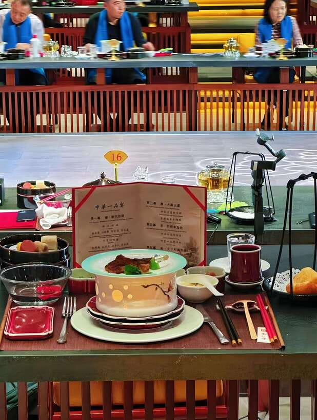 Beijing Royal Banquet with Chinese culture prefermance - The Standout Dishes on the Table (and why they matter)