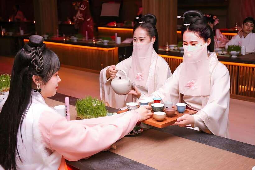 Beijing Royal Dinning Experience with cultural performance - The Performance Flow: Chronological Storytelling Paired With Every Dish