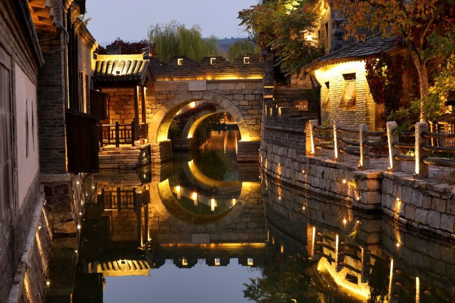 Beijing: Simatai Great Wall & Gubei Water Town Private Tour - Simatai Great Wall with Cable Car: Towers, Stairs, and View Strategy