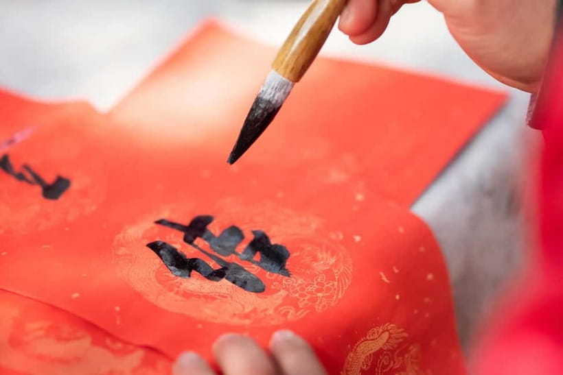 Beijing:Summer Palace & Tea or Calligraphy Experience Tour - Lunch: Zha Jiang Mian near the palace