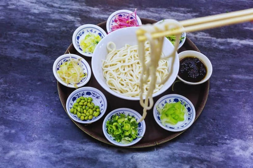 Beijing：Summer Palace & Tea or Calligraphy Experience Tour - Summer Palace in guided time: Gardens, lakes, and imperial design