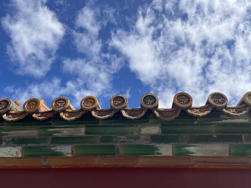 Beijing:Tiananmen&Forbidden City&summer palace etc(optional) - Guide Style That Makes the Crowds Feel Manageable