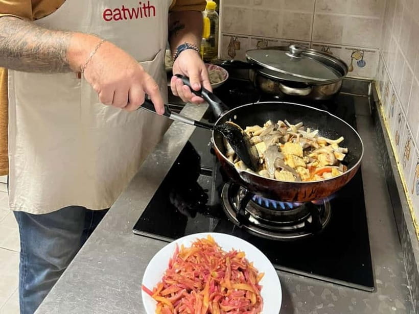 Beijing: Vegan Home Cooking & Local Market Tour with Sanxia - Fragrant Hills Bookmark, Plus Photos and Videos