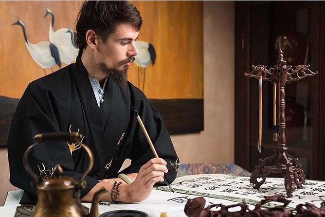 Beijing Wangfujing Calligraphy Class by Forbidden City - What you learn: strokes, tools, and cultural meaning