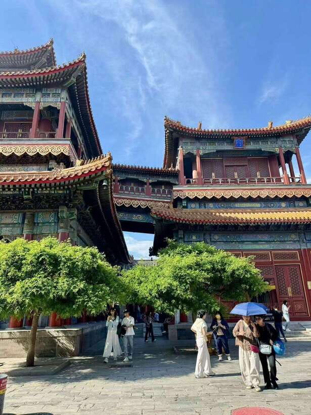Beijing: Yonghe Lama Temple Entry Ticket - Yonghe Lamasery: why this temple is a big deal in Beijing