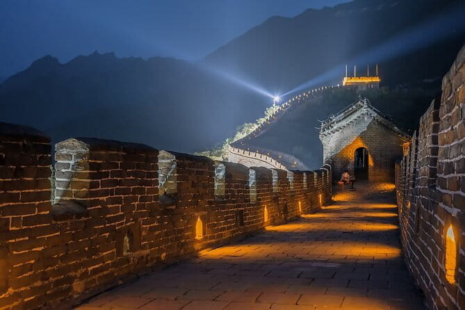 BusDa-Sunset Glow at Mutianyu Great Wall Night Bus Tour w/ Ticket - Mutianyu Great Wall after dark: your 3.5 hours on the wall