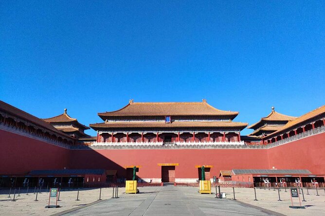Chinese Kungfu Class Beside Fobbiden City - The Workout Reality Check: Heat, Sweating, and Timing Your Outfit