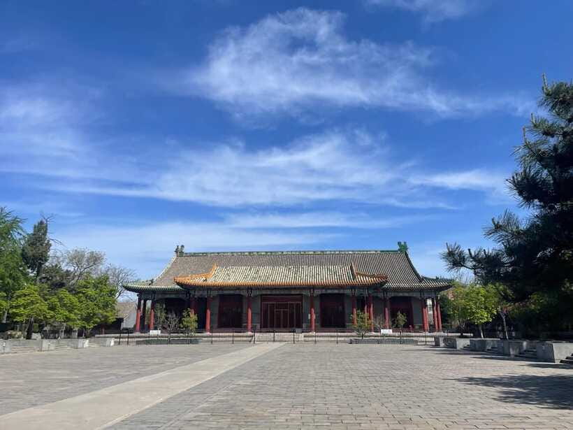 Chinese Kungfu class in old temple beside Forbidden Ci - What to Wear, Uniforms, and a Simple Prep List