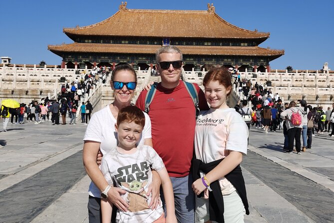 Explore Beijing's Tiananmen,Forbidden city andMutianyu with guide - Walking into the Forbidden City with a timed plan
