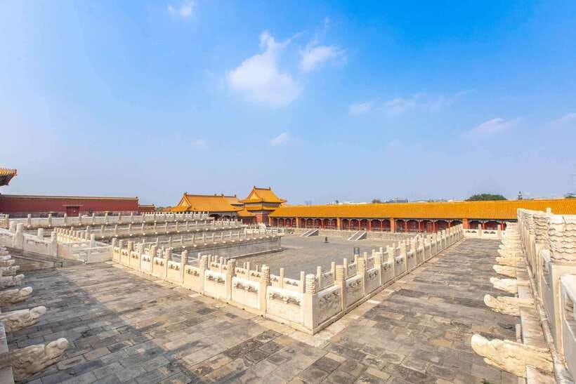 Forbidden City Of Beijing Tickets Booking And Other Option - Getting there the easy way, taxi to East Gate then South Gate