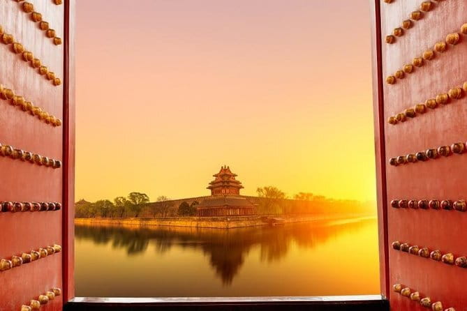 Full Day Guided Exploration of Beijing Badaling Great Wall - Cable car choice: optional convenience and extra cost planning