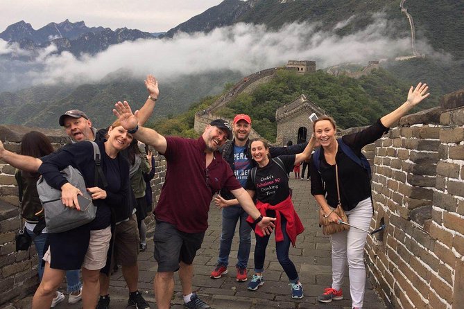 Great Wall & Forbidden City Layover Small Group Tour (8AM-4PM) - Mutianyu Great Wall from 9:00 to 11:00, what to expect