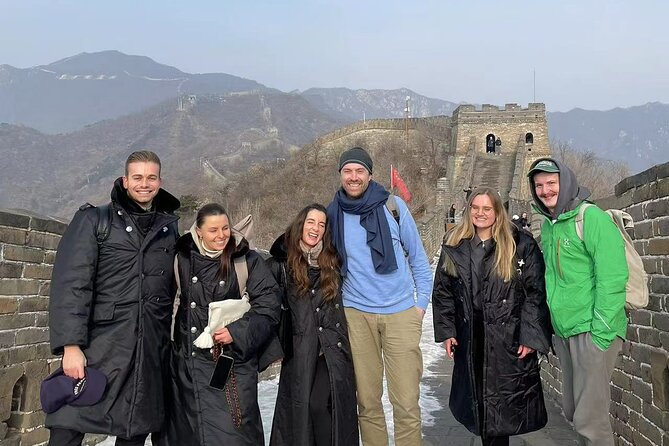 Great Wall With Beijing Capital Airport/Hotel Round-Way Transfer - Winter comfort, driver help, and communication when English is limited