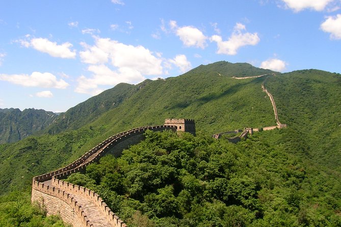 Group Tour Including Mutianyu Great Wall And Buffet Lunch - The Mutianyu wall experience: 3 hours that can feel short or perfect