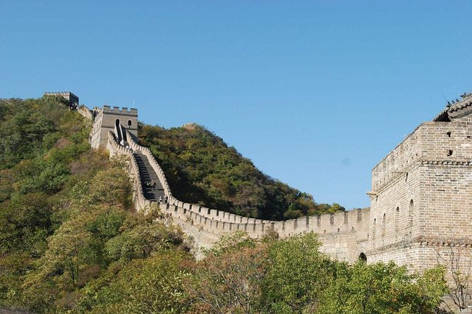 Group Tour Including Mutianyu Great Wall And Buffet Lunch - Cable car or toboggan: how to choose without overpaying or overstraining