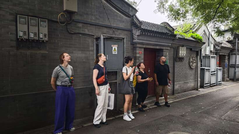 Hutong Walking Tour: Discover Real Beijing without Crowds - Zhengyang Shuju bookstore: history you can touch and buy