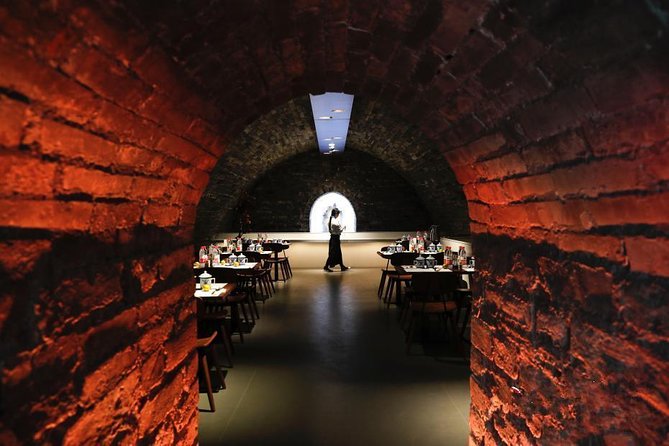 In-depth Forbidden City tour with Royal Icehouse Lunch - The 7:30 am private rhythm, plus hotel pickup that actually helps