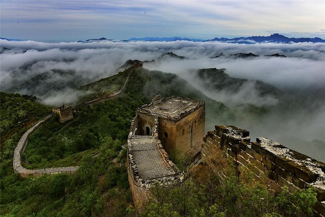 Jinshanling Great Wall Private Day Trip–Scenic and Less Crowded - The guide experience: what to look for on the day
