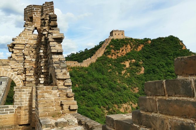 Jinshanling Great Wall Small-group SUNSET tour from Beijing - From Dongzhimen to Jinshanling: the pick-up details that prevent stress