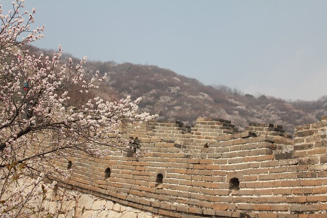 Jinshanling Great Wall to Simatai West Sunset Hiking Private Tour - Entering Jinshanling: ticket handling and a route you can follow