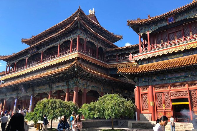 Lama Temple, Hutong and Silk & Pearl Market Private Day Tour - Wuyutai Tea Shop Near Wangfujing: A Small Stop That Helps You Taste Beijing