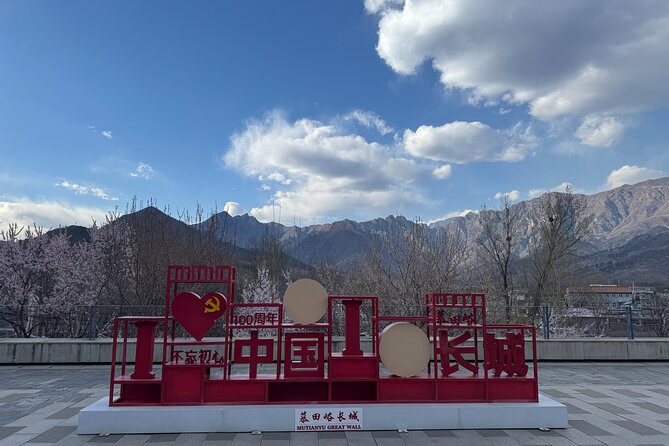 Layover Trip to Great Wall with English Driver in Beijing - The English driver: communication, safety, and a calmer ride