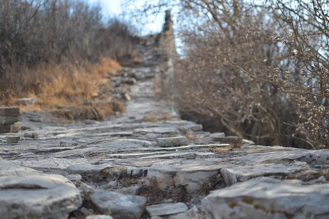 Mini Group: One-Day Jiankou to Mutianyu Great Wall Hiking Tour - Lunch break in Xinshuangquan: plan for extra cost