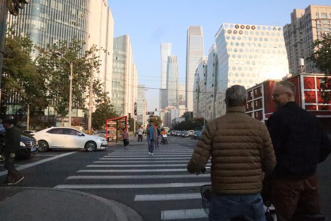 Modern Beijing Discovery by Bike - Stop 5: CCTV New Mansion, The Pants, and Instant Architecture Recognition (5 minutes)