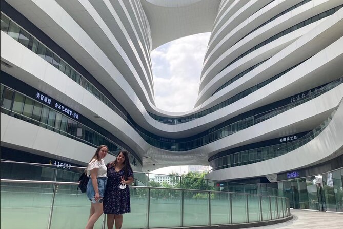 Modern Beijing Discovery by Bike - E-Bike or Bike, and How You Set Your Comfort Level