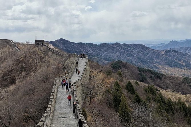 Mutianyu Great Wall Private Trip VIP Fast Track from PEK Airport - Who this private Mutianyu VIP fast track suits best