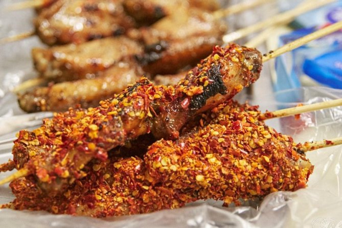 Old Beijing Dinner Tour - Why this hutong dinner tour works at night in Old Beijing