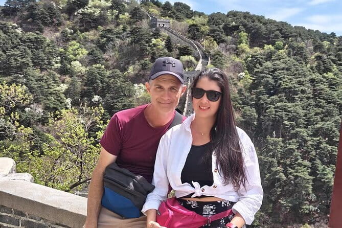 One Day Guided Exploration of Beijing Mutianyu Great Wall - Pickup, private transport, and the day’s pacing (7 to 8 hours)
