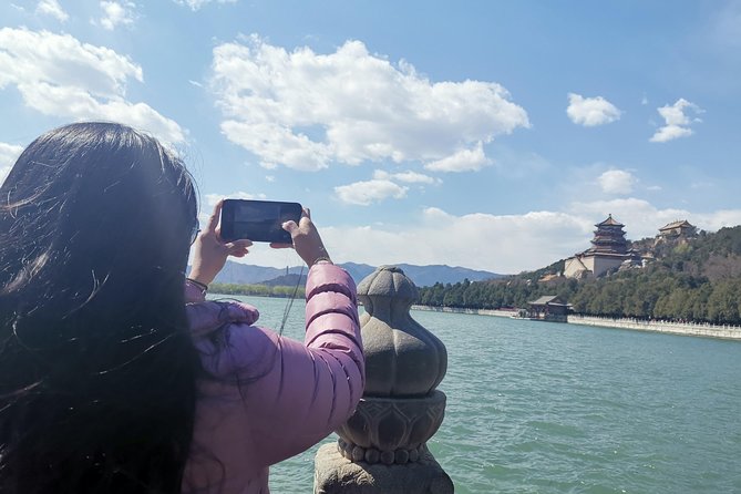 Panda House, Temple of Heaven, Lama Temple, Summer Palace & Lunch - Beijing’s big sights, sorted into one smart day