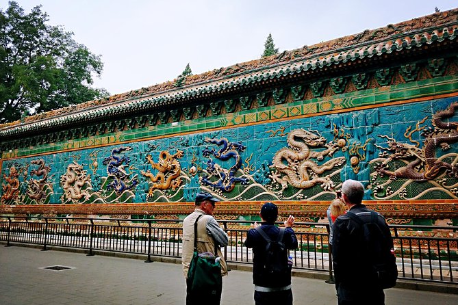 Private 5-Hour Walking Tour: Forbidden City, Hutong&Parks Nearby - What a private English guide changes at the Forbidden City