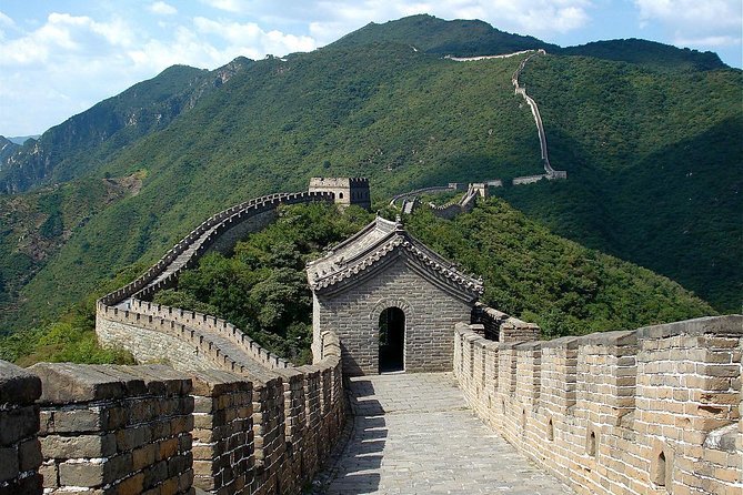 Private All-Inclusive Day Trip to Great Wall, Tian'anmen Square and Forbidden City - Value and Price: What $216 Buys You in Beijing