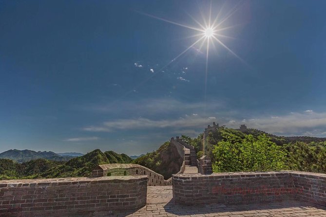 Private Beijing Layover Tour: Mutianyu Great Wall and Forbidden City with Cable Car and Meal - Entering Beijing With Name-Sign Pickup (Not a Sightseeing Scavenger Hunt)