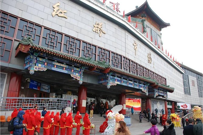 Private Beijing Markets Tour with Tea Tasting at Hongqiao Pearl Market - A half-day that uses your time like locals do