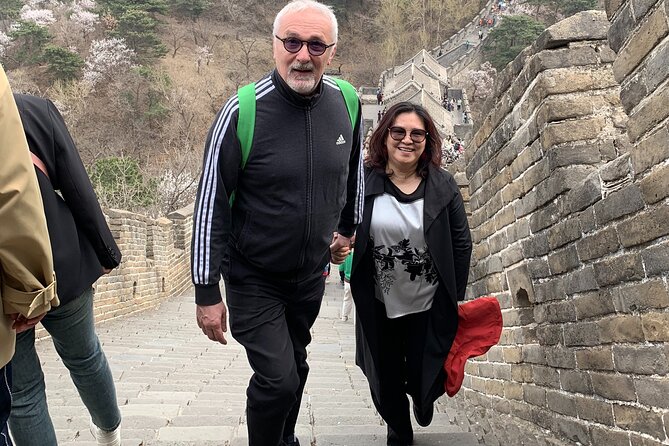 Private Day Tour: Mutianyu Great Wall and The Summpr Palace. - Morning on the Wall: Cable Car Option and a Two-Hour Climb