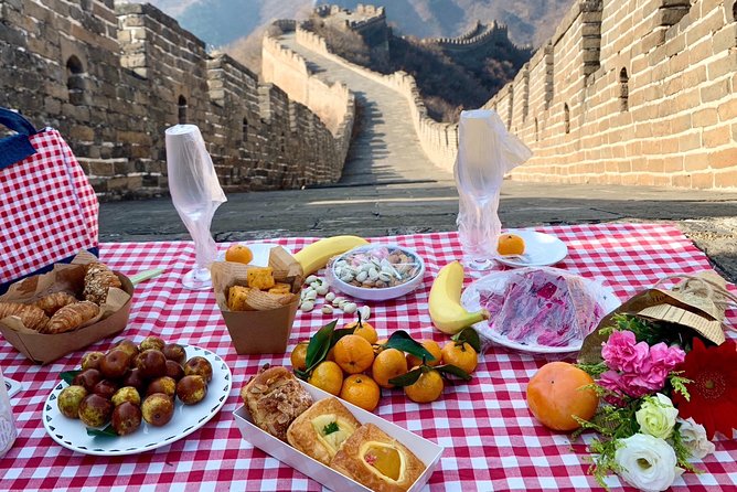 Private Day Trip to the Huanghuacheng Wild Great Wall with Picnic - Why the entrance fees and included drinks matter for your budget