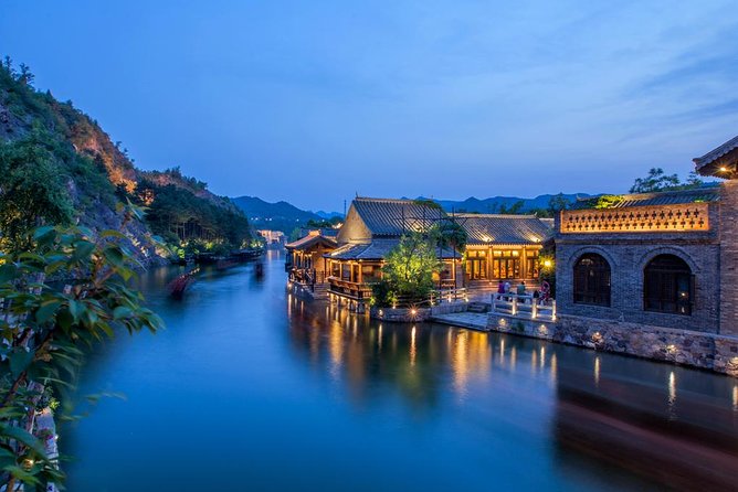 Private Evening Tour to Simatai Great Wall and Gubei Water Town - Cable car up to Simatai: seeing illuminated watch towers without the stress