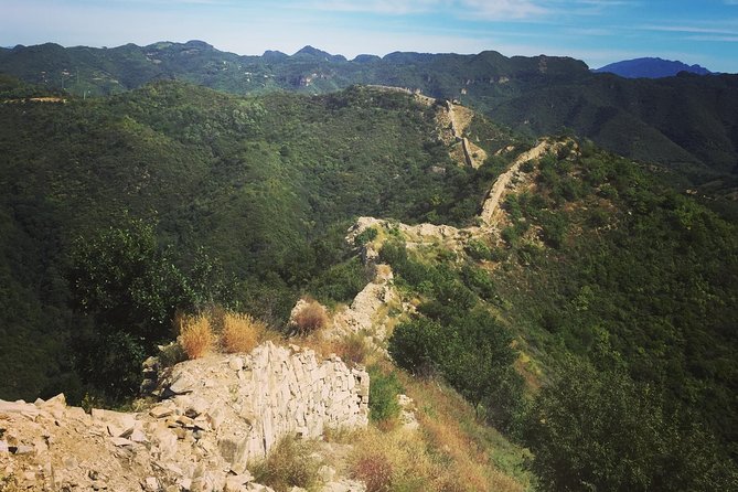 Private Great Wall Hiking Tour: Across The Border of 3 China Provinces - Pinggu Jiangjunguan: the moment the wall feels ancient
