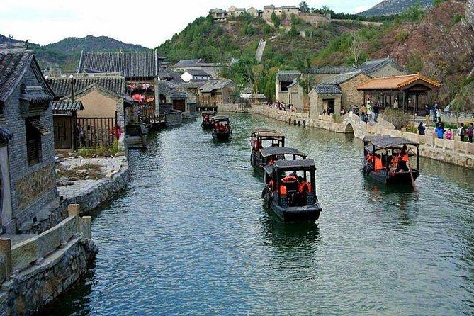 Private Gubei Water Town and Simatai Trip with English Speaking Driver Service - Why Simatai and Gubei Water Town work so well together