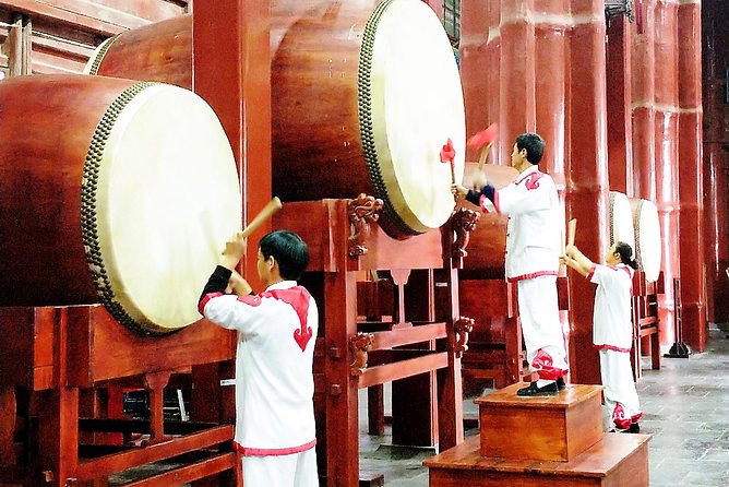 Private Hutong Tour: Prince Gong's Palace, Drum & Bell Tower - Drum and Bell Towers: the rhythm part of Beijing