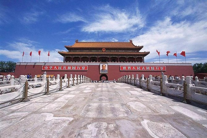 Private Layover Transfer: Mutianyu Great Wall&City Attractions - PEK or PKX pickup, then downtown without the hassle
