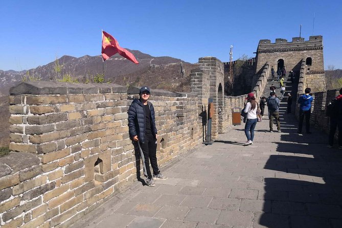 Private Mutianyu Great Wall Trip With English-Speaking Driver - The wall visit: tickets, shuttle, and your 3-hour window to hike and photograph