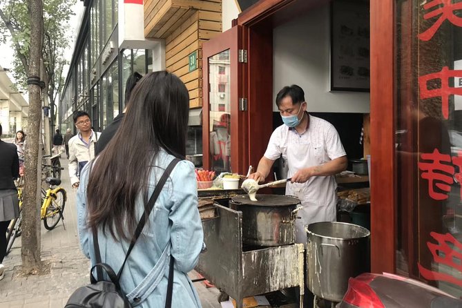 Private Tour: Beijing Hutong Night Walking and snacks Taste - Hutongs and Nanluoguxiang: where Beijing feels lived-in