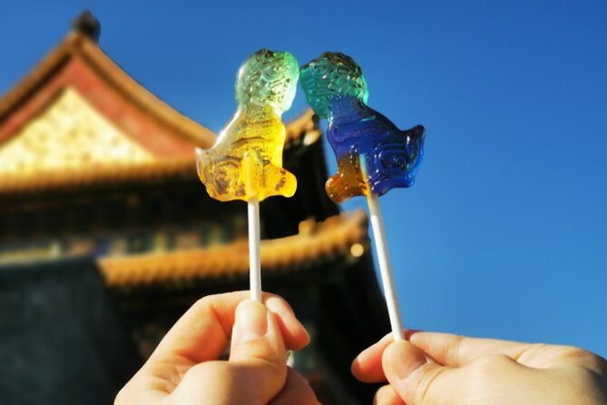 Private Tour: Forbidden City & Tiananmen Square + Entry - Tiananmen Square in about 40 minutes, what your guide should help you notice